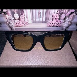 Tom Ford ILIAS FT1154 01A